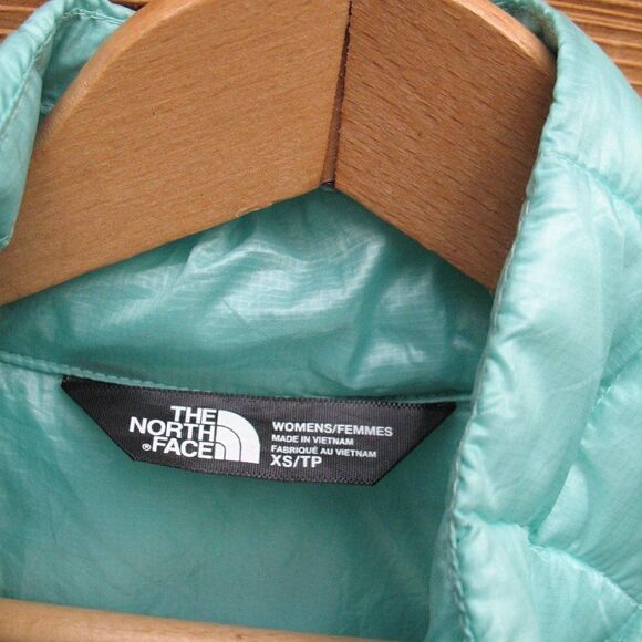 The North Face Thermoball Puffer Jacket - Picture 10 of 10